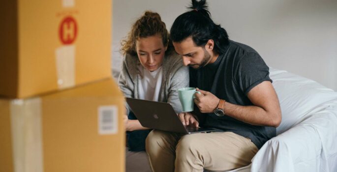 How to cut down on moving costs