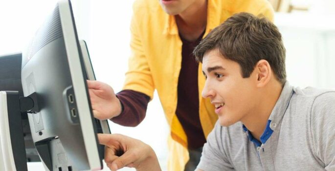 How to build a winning internship program