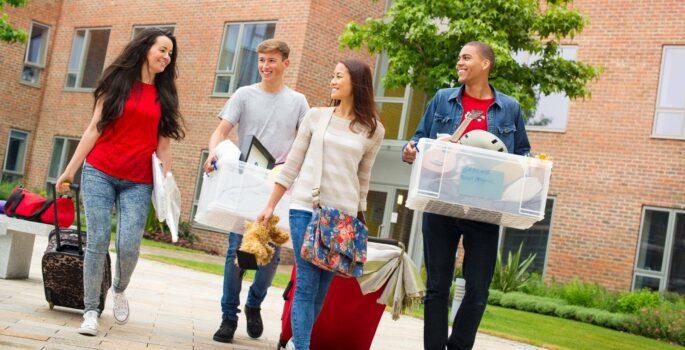 Moving away for uni? Practical tips for first-timers 