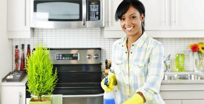 How to deep clean your kitchen 
