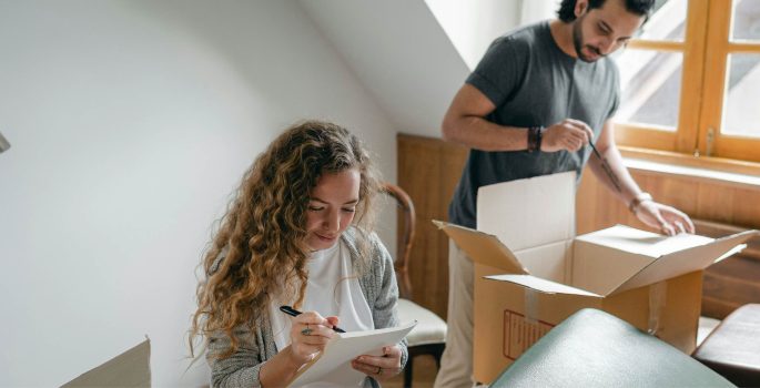 How To Pack Your Bedroom for a Move — The Easy Way