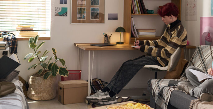 Student Storage – Keep Your Belongings Safe Over the Holidays 