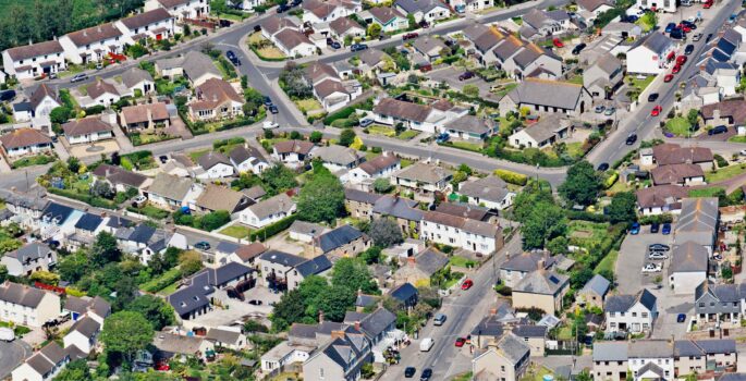 Moving House in Leatherhead: Complete Guide to a Stress-Free Move